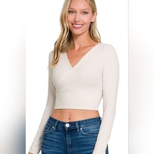 V Neck Zenana Ribbed‎ Crop Long Sleeve